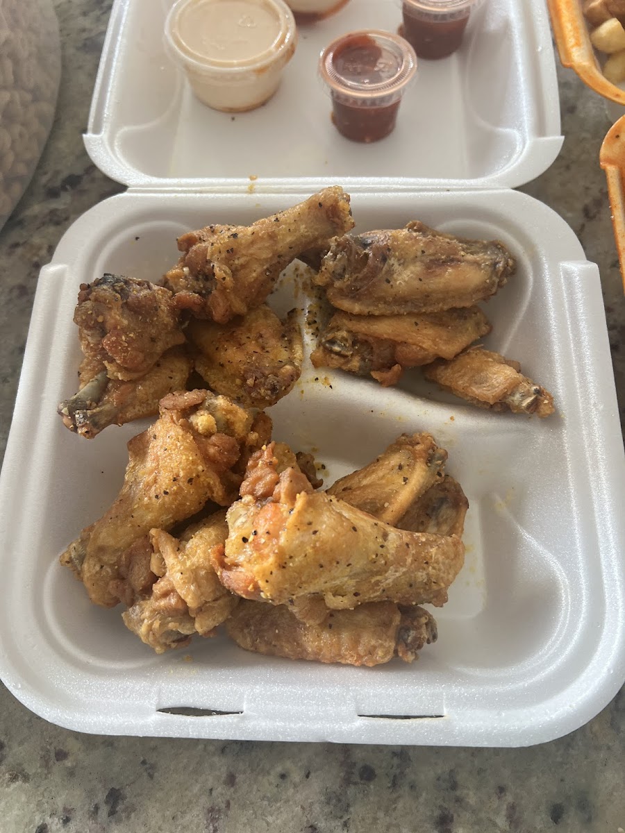 Wings & Philly-2